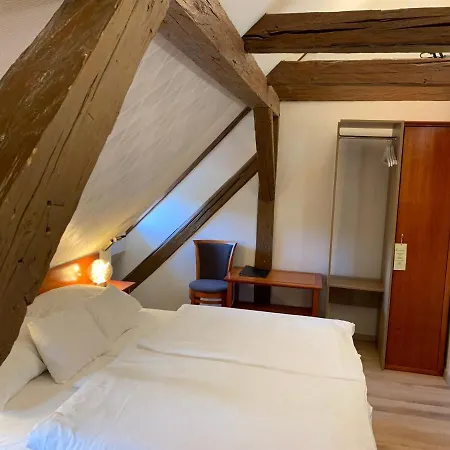 Gizella And Restaurant 3* Veszprem