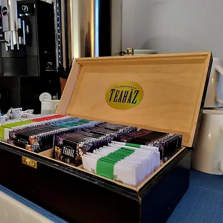 Gizella And Restaurant Hotel Veszprem