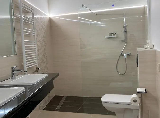 ギゼッラ アンド レストラン