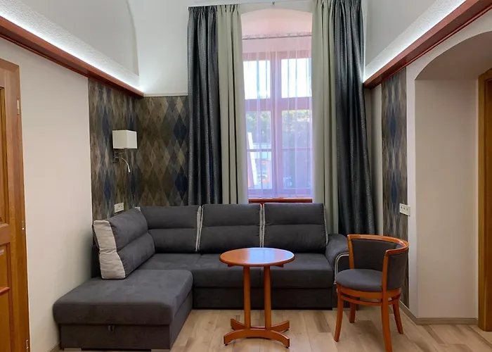 Otel Gizella And Restaurant 3*